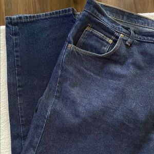 Wrangler Blue Straight Jeans Classic Style‎